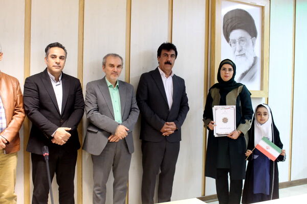 تجلیل از برترین‌های تدریس و یادگیری در جشن نوآوری و خلاقیت در آموزش