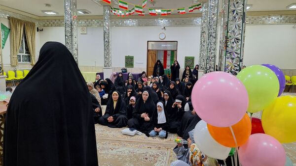 شور و شادی میلاد منجی عالم در دارالقرآن امام حسین (ع) ناحیه ۶ مشهد