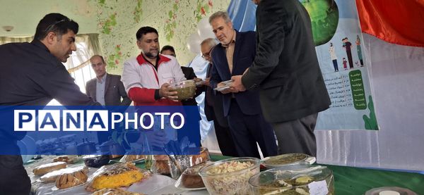 گرامیداشت هفته سلامت در دبیرستان فضیلت فاروج