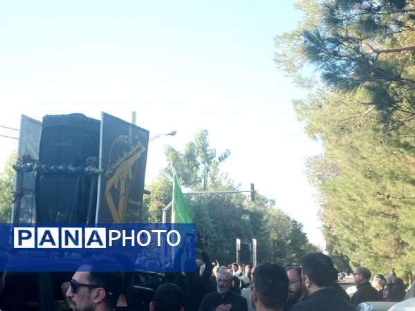 برپایی آیین خطبه‌خوانی خادمین حرم رضوی در روز شهادت امام رضا(ع) در اصفهان