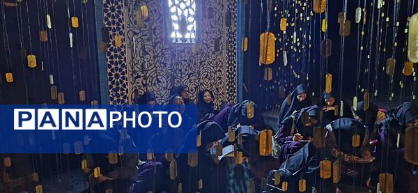 بازدید دانش‌آموزان پایه نهم دبیرستان دخترانه ابویی‌نژاد از موزه دفاع مقدس