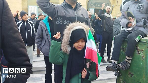 شهر نیشابور مشکی پوش شدـ۳