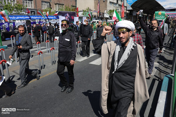چهلمین روز شهادت رهبر شهید انقلاب اسلامی - تهران