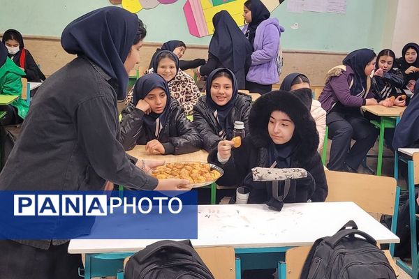 مراسم سوگواری شهادت حضرت فاطمه(س) در مدارس ناحیه 2 بهارستان