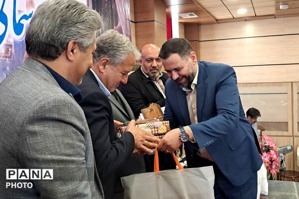  جشن وصال ۳۰ زوج جوان در بهارستا‌ن‌دو