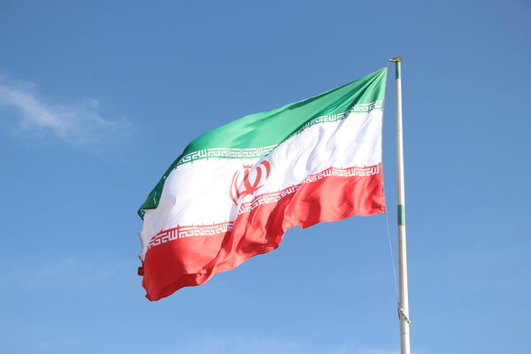 آیین اهتزار‌ و‌ احترام به پرچم مقدس‌جمهوری‌ اسلامی در یزد