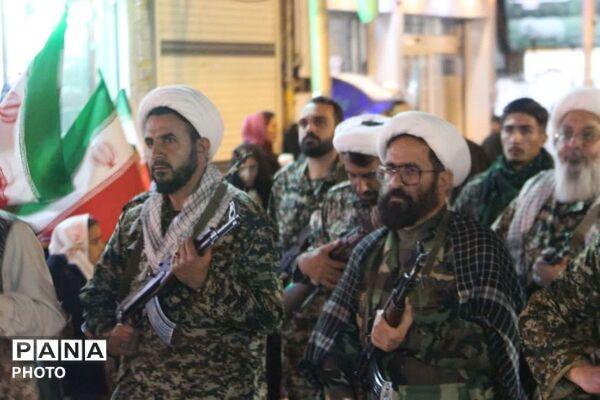 فیروزکوه در خروش ولایت؛ رژه جان‌فدایان ایرانِ امام‌رضایی