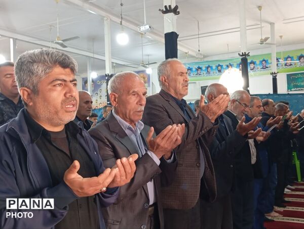 اقامه نماز عید فطر در روستای بلیان کازرون