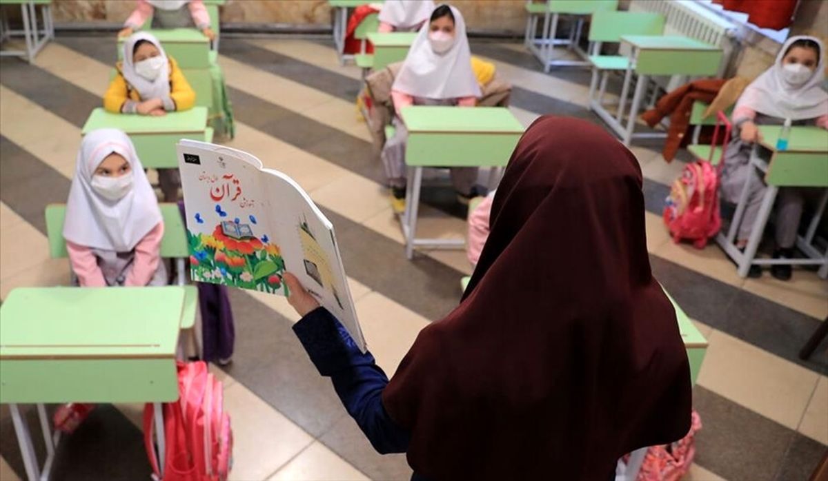 صفر تا صد آیین‌نامه جدید رتبه‌بندی معلمان؛ از شرایط ارتقاء تا میزان فوق‌العاده