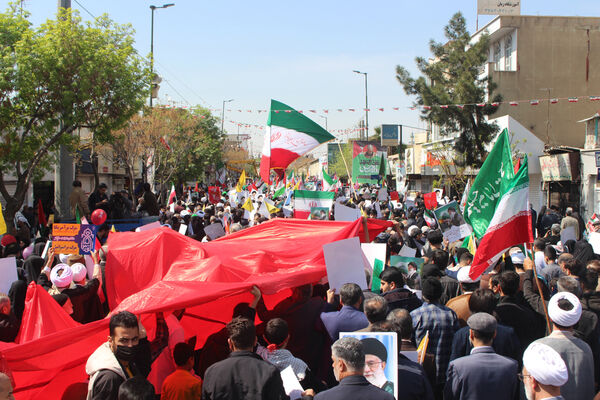 جلوه هایی شکوهمند از راهپیمایی روز جهانی قدس در قم