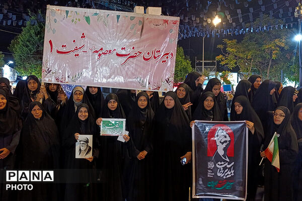 اجرای سرود «رهبر شهیدم» با مشارکت چهار تشکل دانش‌آموزی در بجنورد
