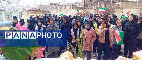 گرامیداشت یوم الله ۲۲بهمن ماه و دهه فجر در دبیرستان حضرت فاطمه(س) شهر بار نیشابور 