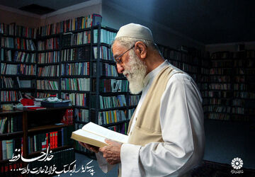 آغاز به‌کار موکب «باید برخاست» نهاد کتابخانه‌های عمومی کشور در مراسم وداع و بدرقه رهبر شهید