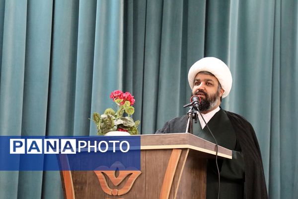 اعزام دانش‌آموزان منطقه کهریزک به اردوی راهیان نور