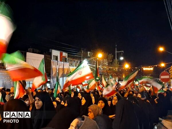 دانش‌آموزان پای کار وطن