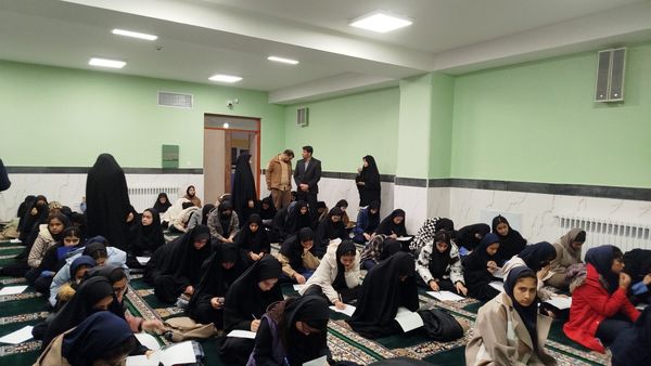 آزمون کتبی مسابقات قرآن و عترت دانش آموزان دخترانه  متوسطه 