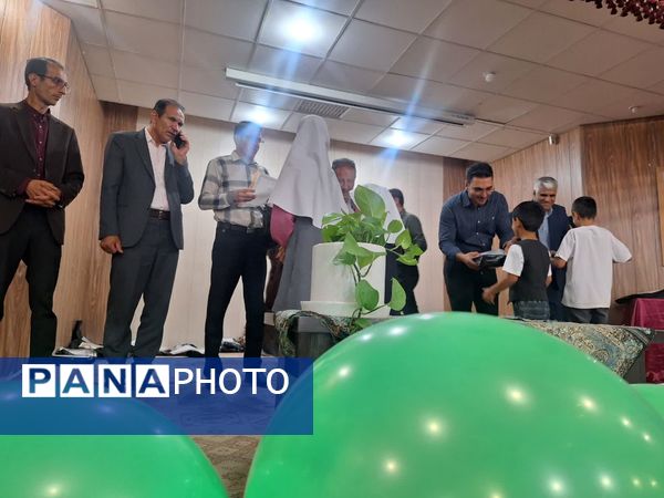 جشن باشکوه تجلیل از 400 نفر برتر حوزه پرورشی و تربیت‌بدنی در شهرستان بختگان