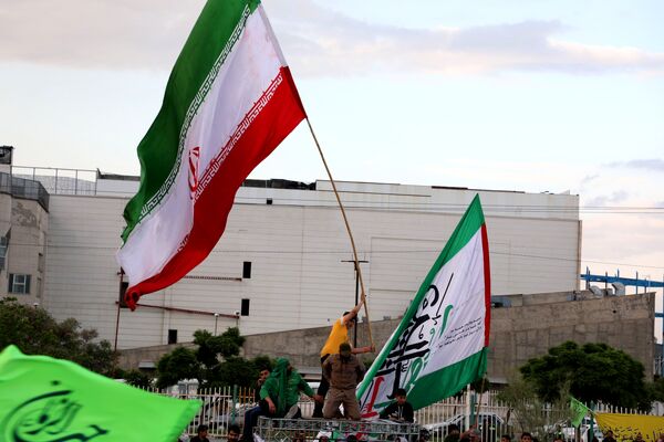 اجتماع عظیم مردمی در حمایت از ایران قوی و سپاه مقتدر 