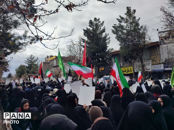 قاب پانا میزبان مراسم تشییع پیکر شهدا نیشابور 