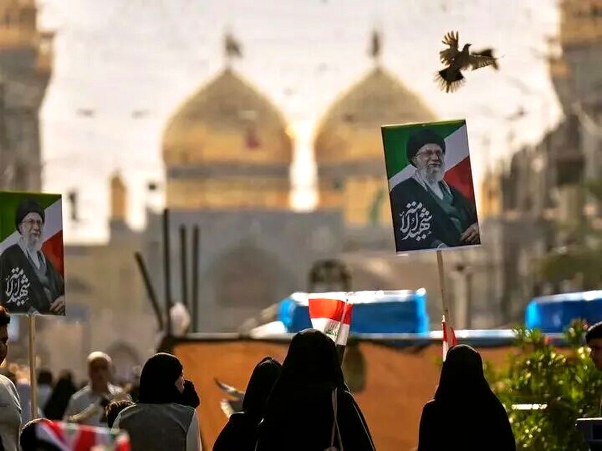 پیکر رهبر شهید انقلاب وارد کربلای معلی شد

