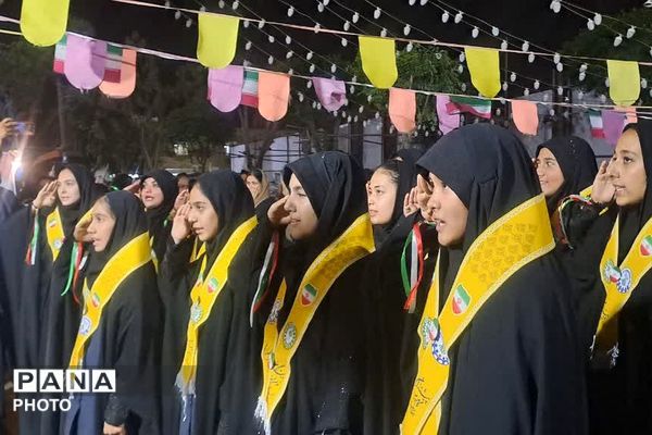  بازدید رئیس سازمان دانش‌آموزی شهرستانهای استان تهران از غرفه «با انرژی‌ها» منطقه کهریزک