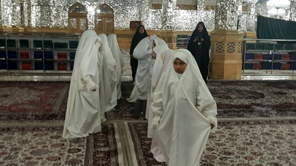 جشن «پروانه‌ها» و پرواز دختران نیایش در حرم رضوی