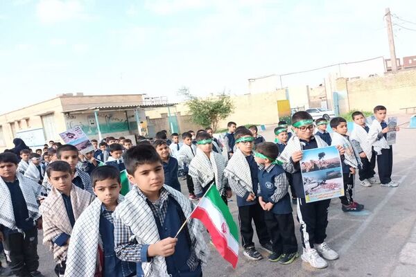 نواختن زنگ هفته بسیج در مدارس شهرستان بهبهان