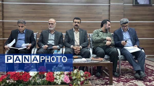 جلسه فصلی مدیران مدارس ابتدایی قائمشهر