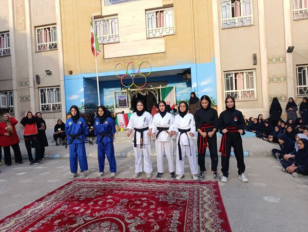 المپیاد ورزشی درون مدرسه ای در دبیرستان سروقد