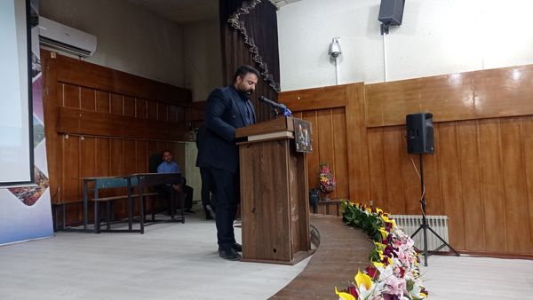 برگزاری دوره توانمندسازی نیروی انسانی در راستای رویکرد اصلاح روش‌های آموزش و تحول در محیط‌های یادگیری