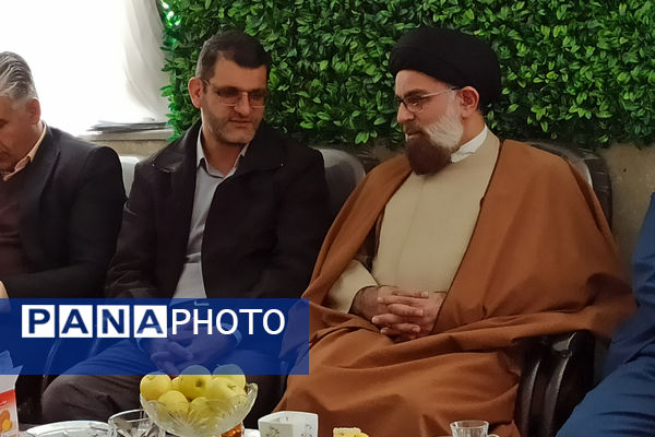  جشن نیمه شعبان در دبیرستان شاهد ام‌ابیها آباده