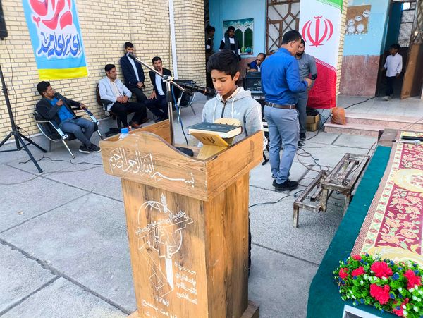 جشن دهه فجر و اعیاد شعبانیه در روستاهای لور و بنهکان