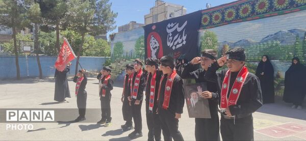 دبستان قائم ناحیه۲ میزبان و خدمتگزار زائران رضوی در محرم حسینی بود 
