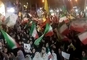 آیین بزرگداشت چهلم شهدای دانش‌آموز میناب 