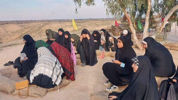 حضور عاشقان شهدا در کربلای ایران