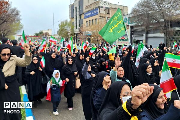 راهپیمایی روز قدس و تشییع شهید اقتدار در مرودشت