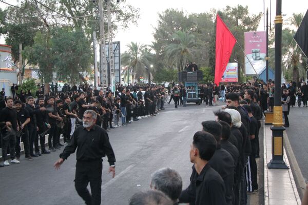مراسم زنجیر زنی در شهرستان بم 
