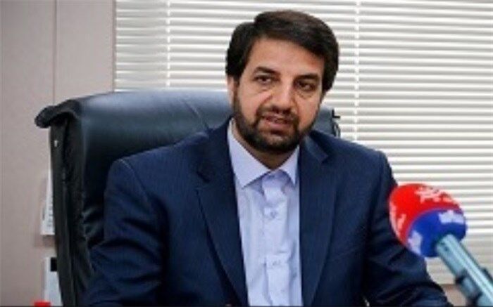 توقیف یک کارخانه تولید روغن‌ موتور تقلبی در اسلامشهر