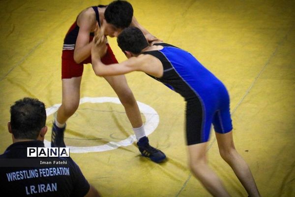 مسابقات کشتی جام رمضان انتخابی نونهالان درکردستان