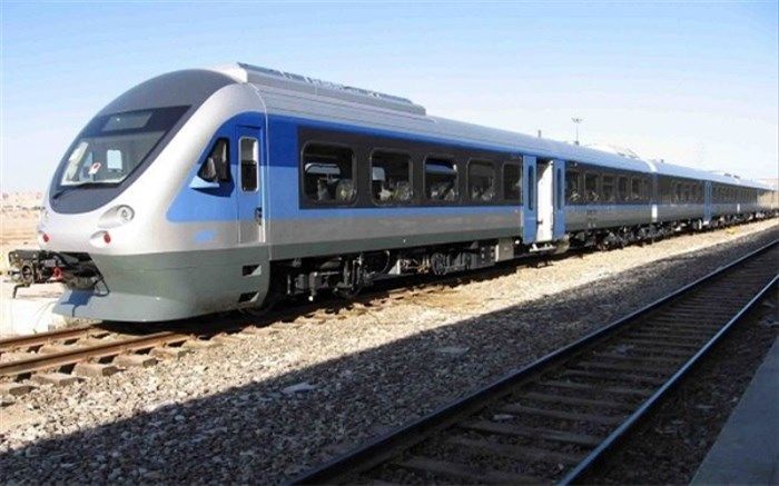 مدیرکل راه‌آهن آذربایجان: قطار تبریز -  وان راه‌اندازی می‌شود