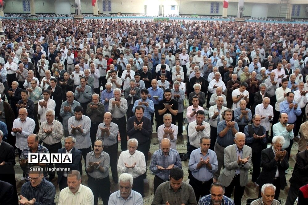 نماز باشکوه عید سعید فطر در شهرستان اسلامشهر