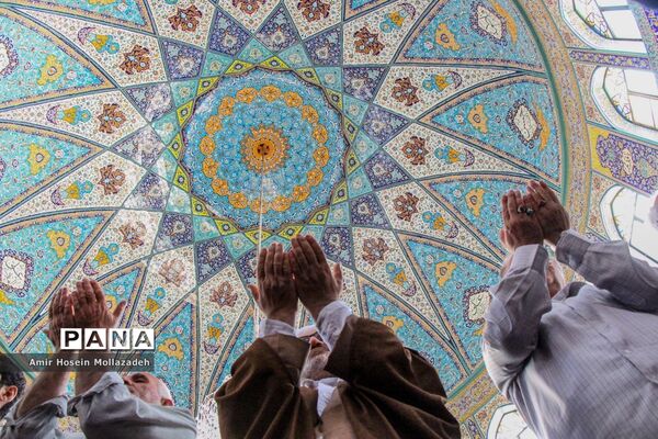اقامه نماز عید سعید فطر در ارومیه