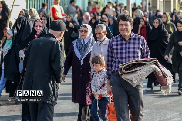 اقامه نماز عید سعید فطر در ارومیه