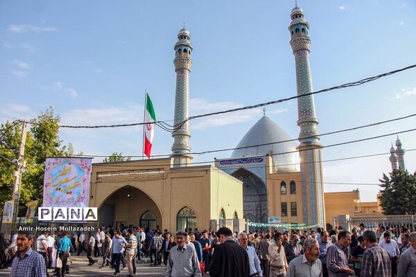 اقامه نماز عید سعید فطر در ارومیه