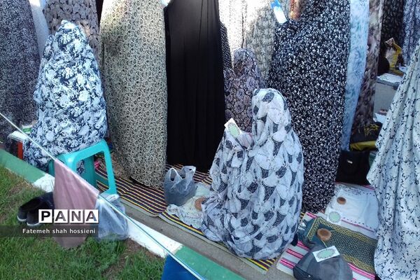 نماز وحدت آفرین عید سعید فطر در شهرستان فیروزکوه
