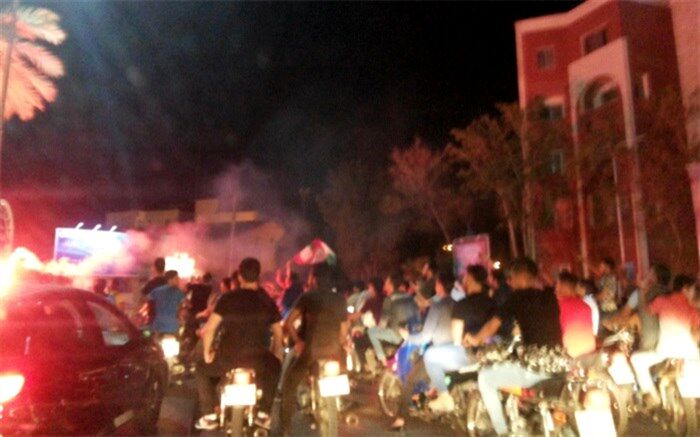 مردم  بوشهر پیروزی ایران را در مقابل  مراکش در جام جهانی  جشن گرفتند