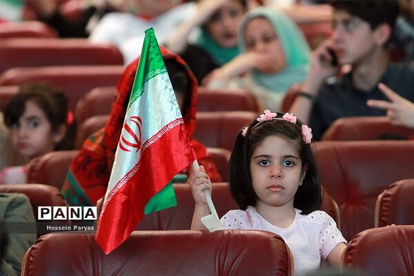 پخش مسابقه ایران و مراکش در برج میلاد