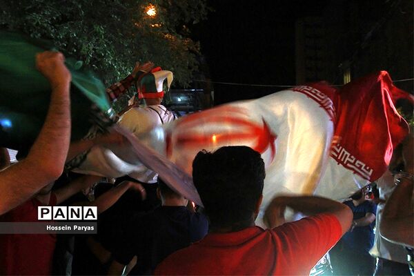 شادی  ایرانیان بعد از برد مراکش