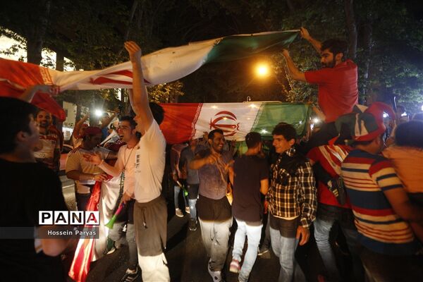 شادی  ایرانیان بعد از برد مراکش