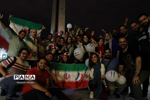 شادی  ایرانیان بعد از برد مراکش